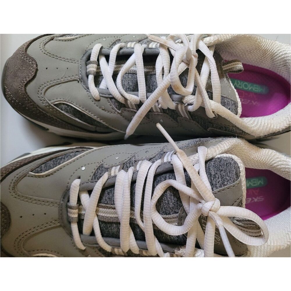 Sketchers Women's Grey D'Lites Me Time Leather Walking Shoes Memory Foam